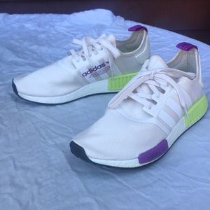 Adidas NMD R1 Sneakers